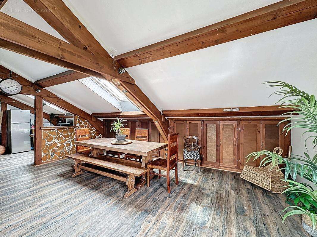 Appartement à GRIGNY