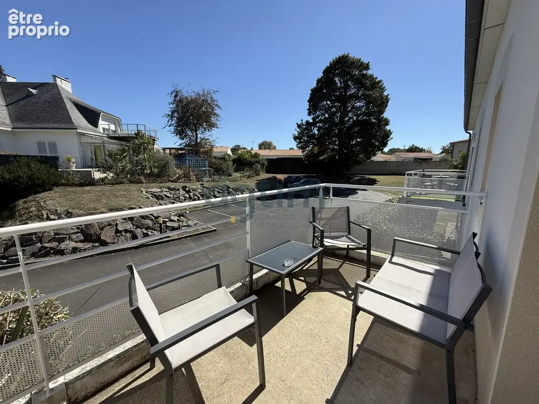Montaigu: appartement, T2, au 1er d'un immeuble collectif, balcon, cave, parking - photo 9