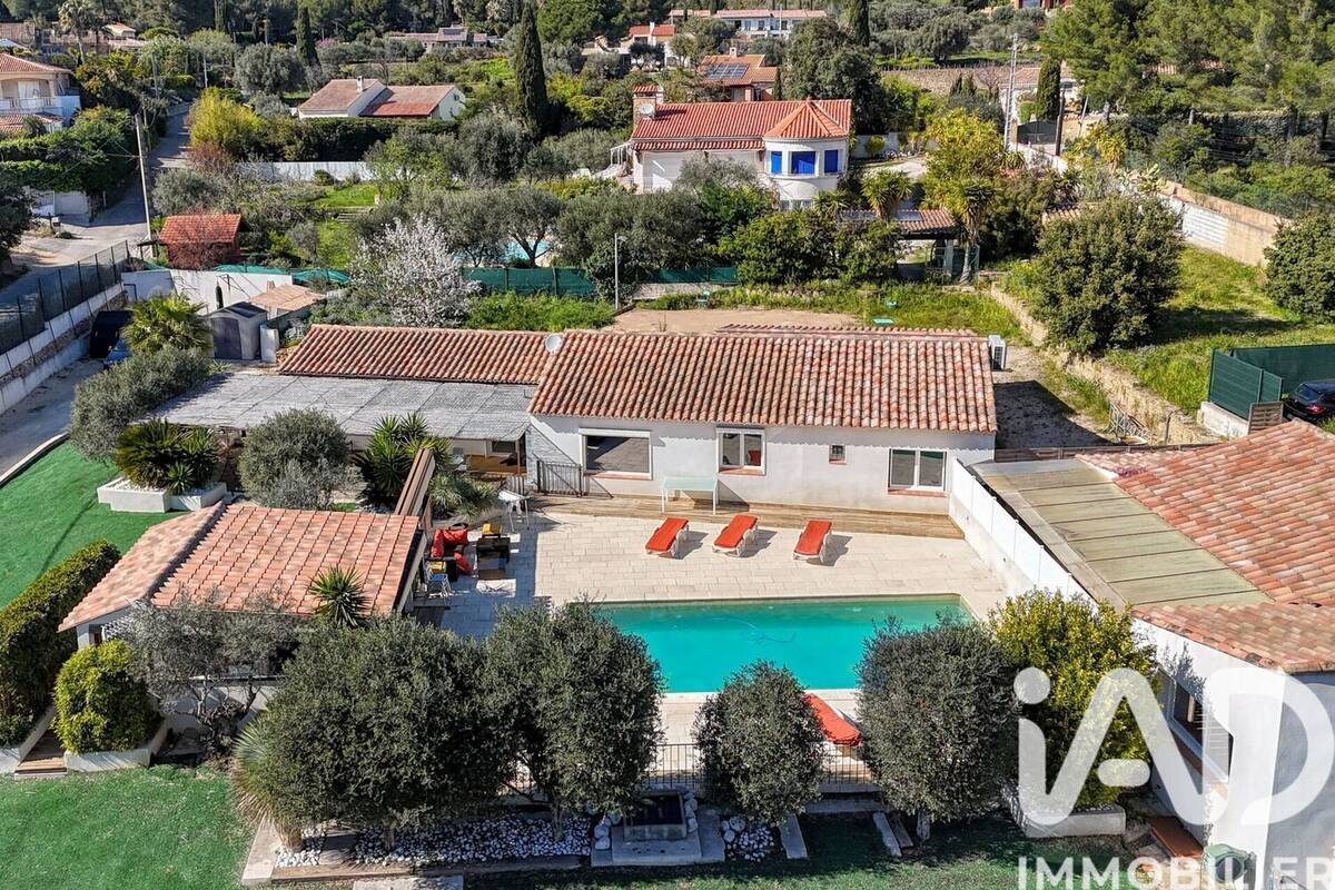 Photo 1 - Maison à LA CADIERE-D'AZUR