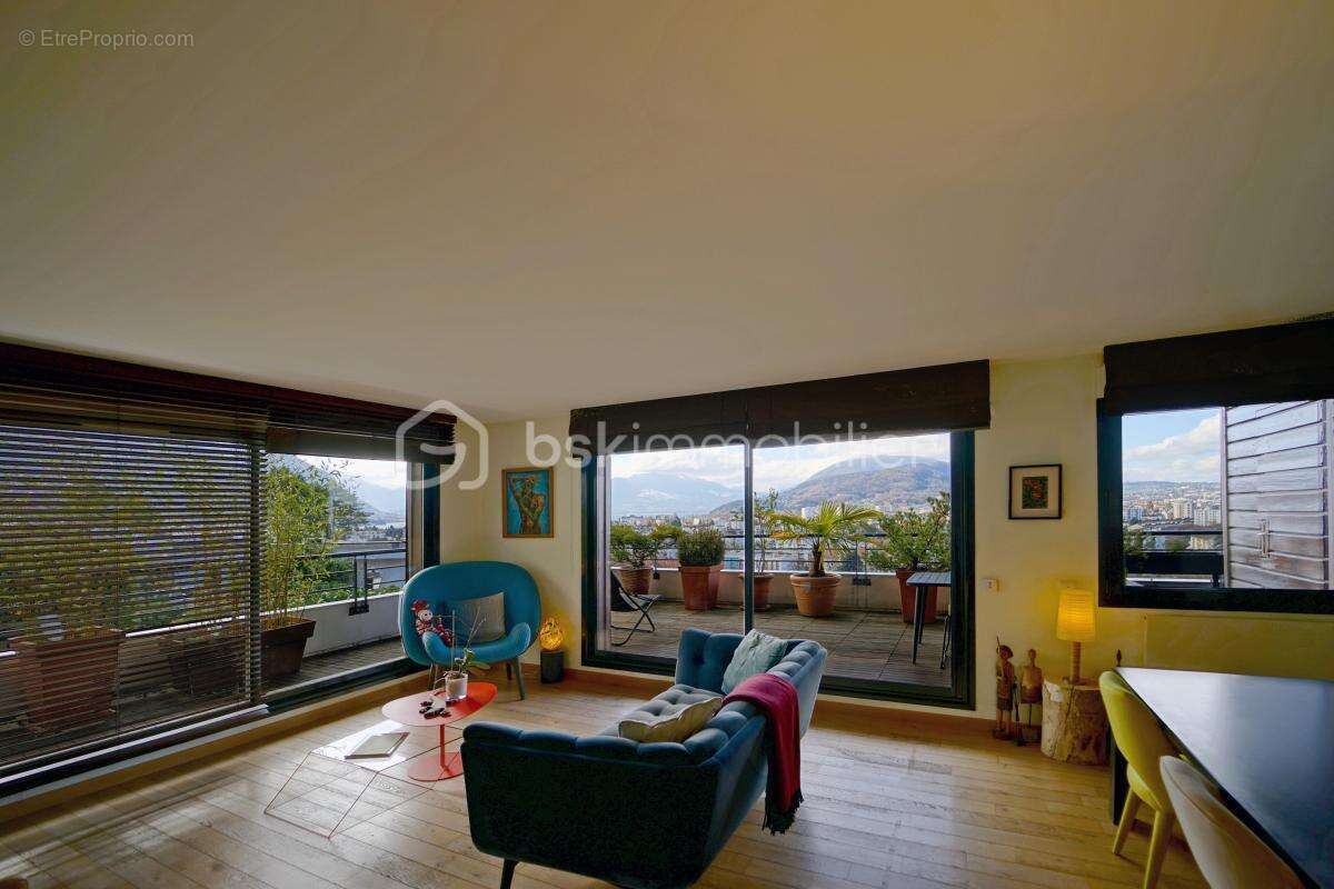 Appartement à ANNECY-LE-VIEUX