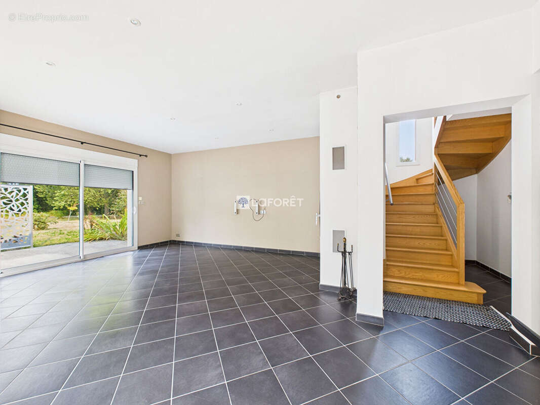 Maison à POULDREUZIC