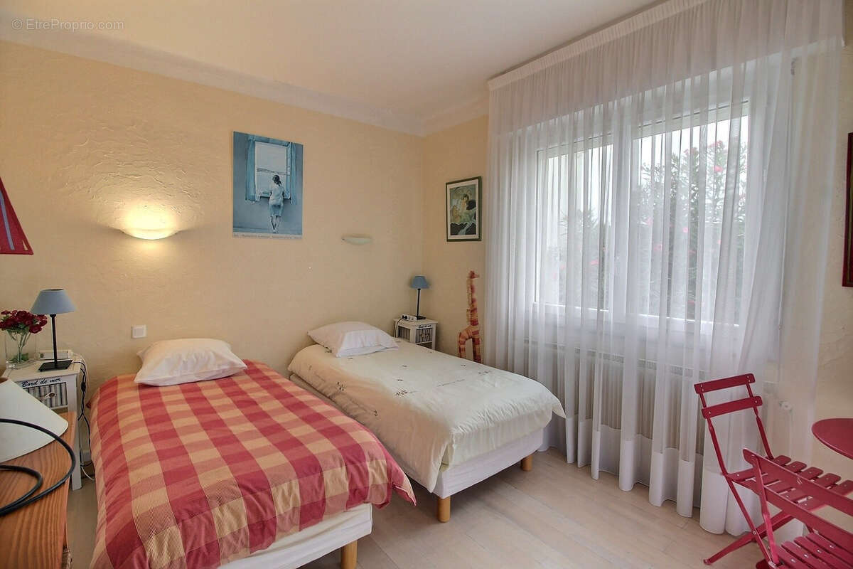 Maison à SAINT-CYPRIEN