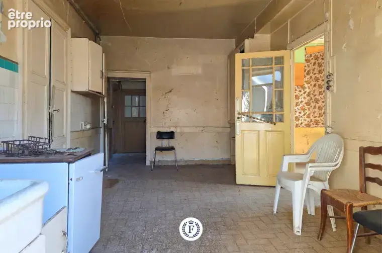 Exclusivité   grande maison de village de 200 m2 à rénover   fort potentiel - photo 17