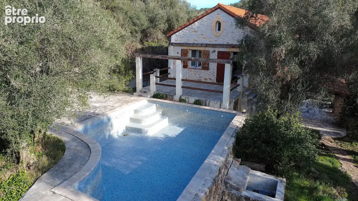 Exclusivité – vallauris – ancienne bergerie rénovée – 193 m² – 5 chambres – piscine - photo 60
