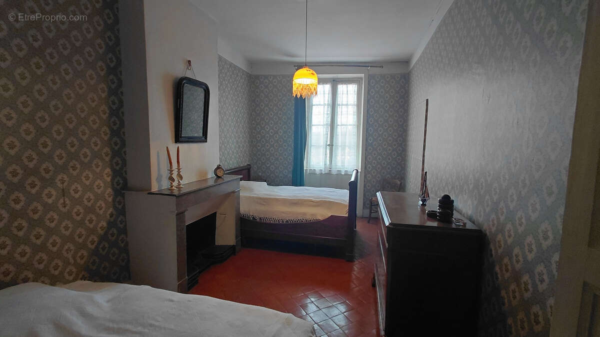 Maison à BOURG-SAINT-ANDEOL