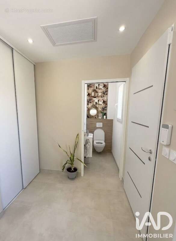 Maison 99 m² à Tresques  - photo 7