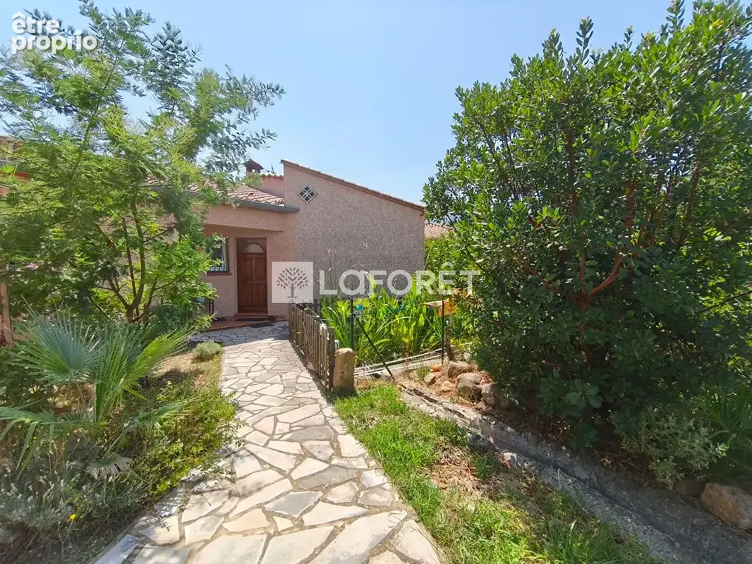 Maureillas : Charmante maison de plain-pied avec jardin et panneaux solaires - photo 17