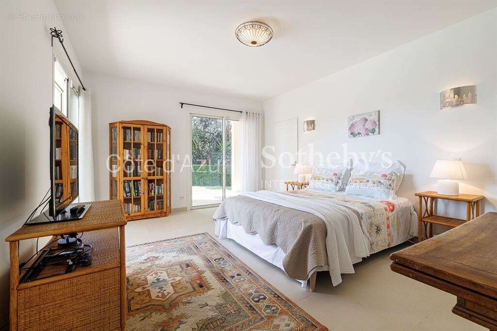 Maison à CAGNES-SUR-MER
