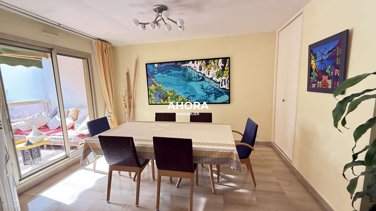 Appartement à MARSEILLE-9E