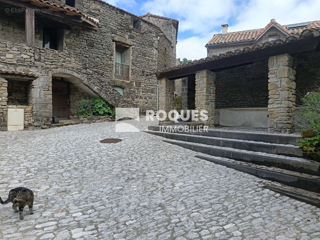 Maison à ROMIGUIERES