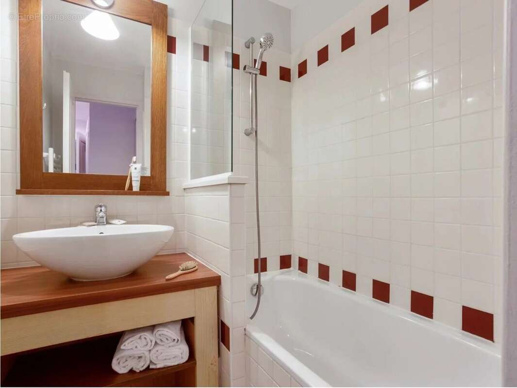 Appartement à MOLIETS-ET-MAA