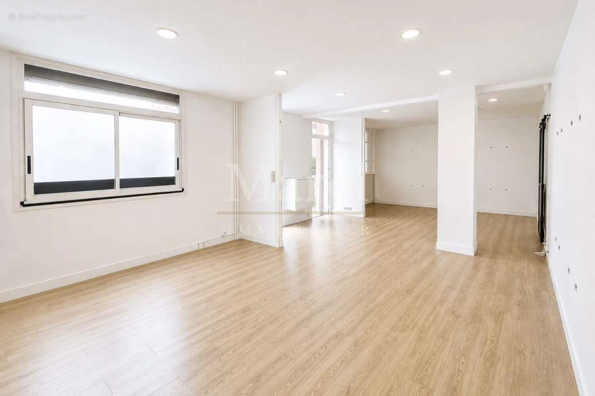 Quartier Vaillant Marcel-Sembat (Boulogne-Billancourt) - Bureaux à vendre. - photo 2
