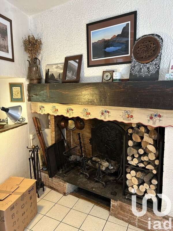 Photo 2 - Maison à LUZ-SAINT-SAUVEUR