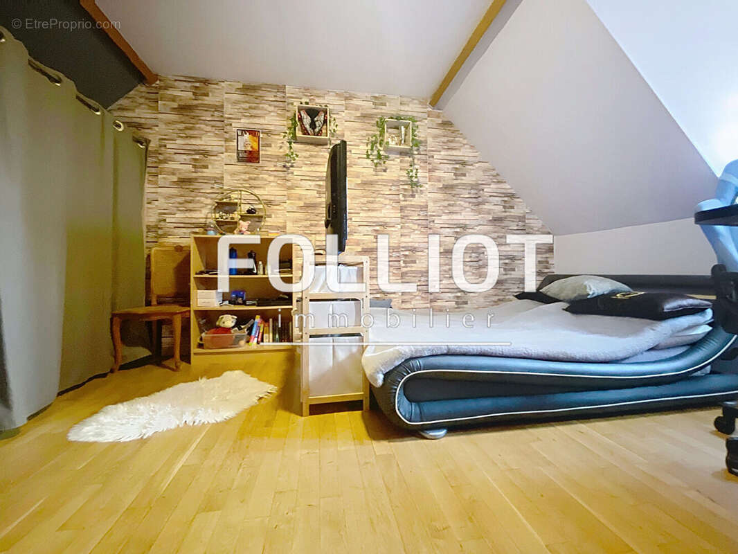 Maison à VILLONS-LES-BUISSONS