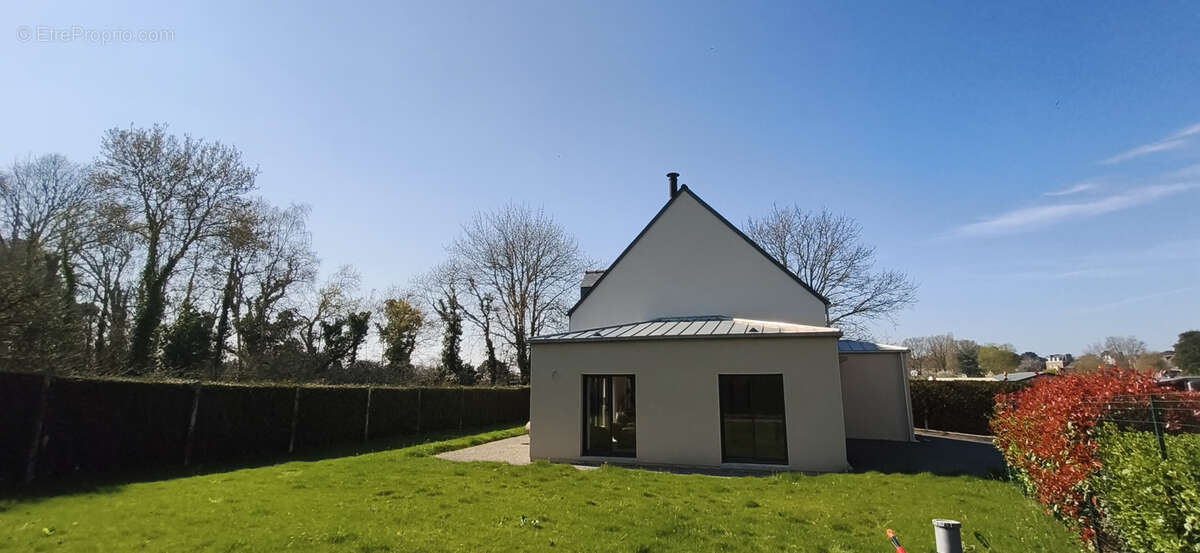 Maison à SAINT-BRIAC-SUR-MER