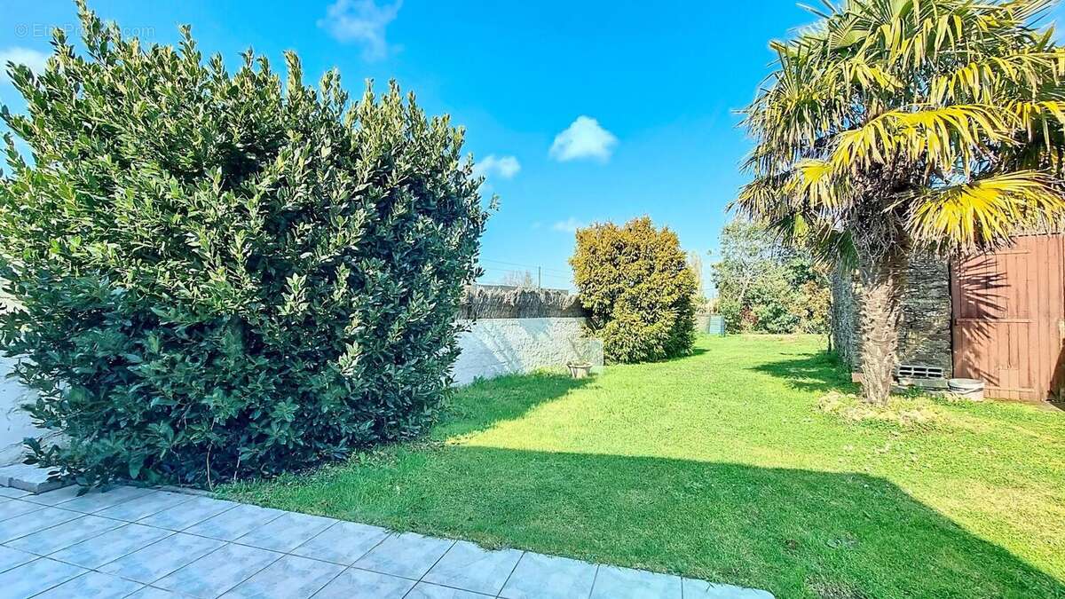 Photo 8 - Maison à MARTINET