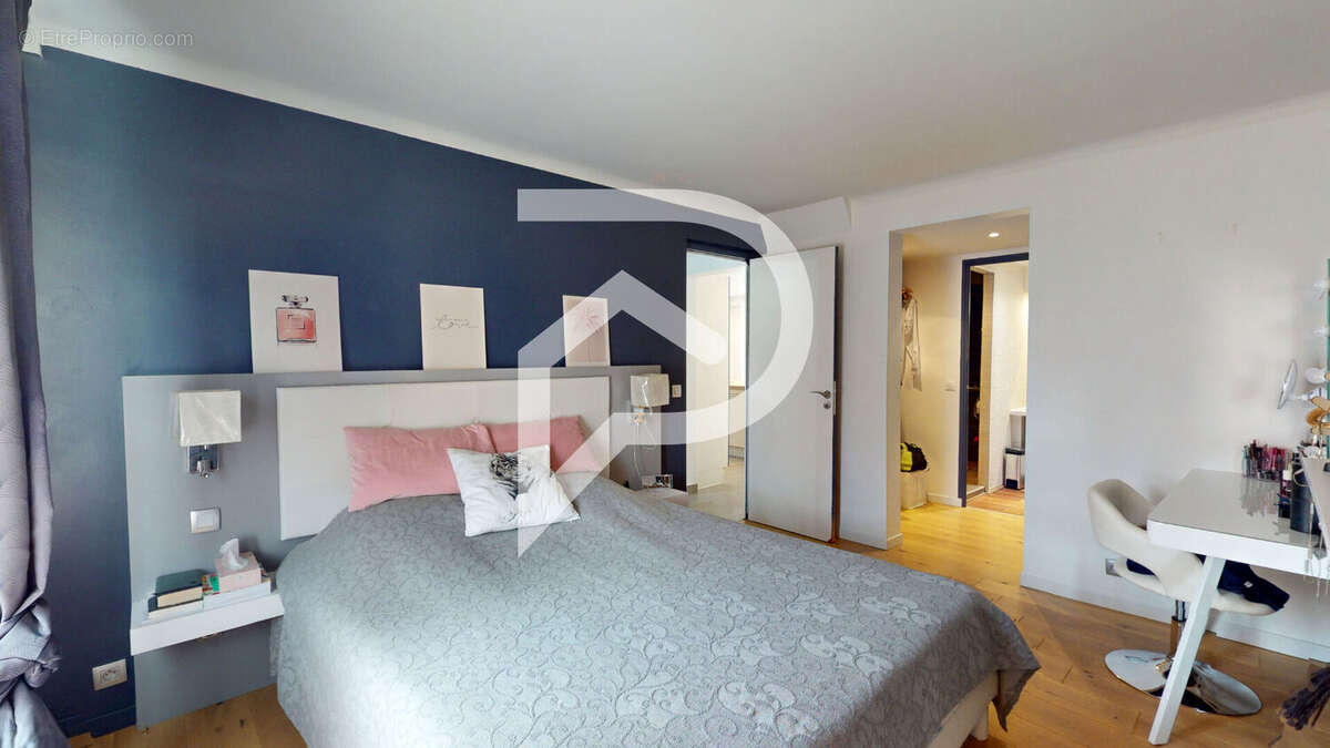 Maison à VERNEUIL-SUR-SEINE