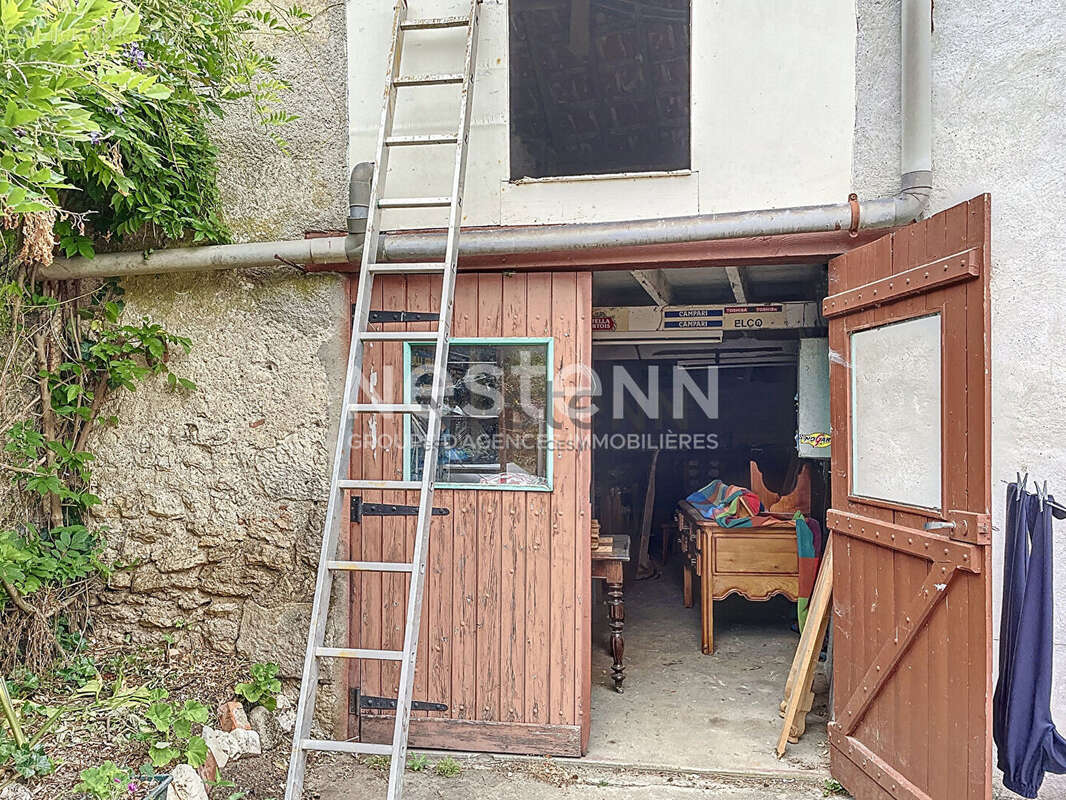 Maison à LA CHAUSSEE-SAINT-VICTOR