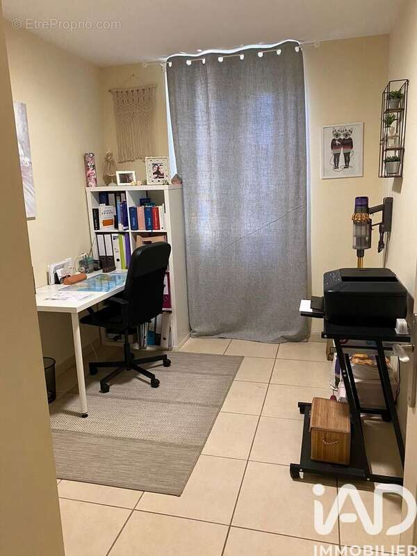 Photo 8 - Appartement à SORGUES