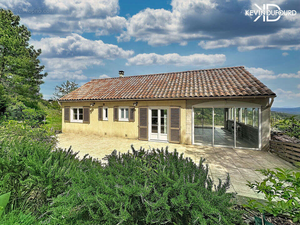 Maison à SANILHAC