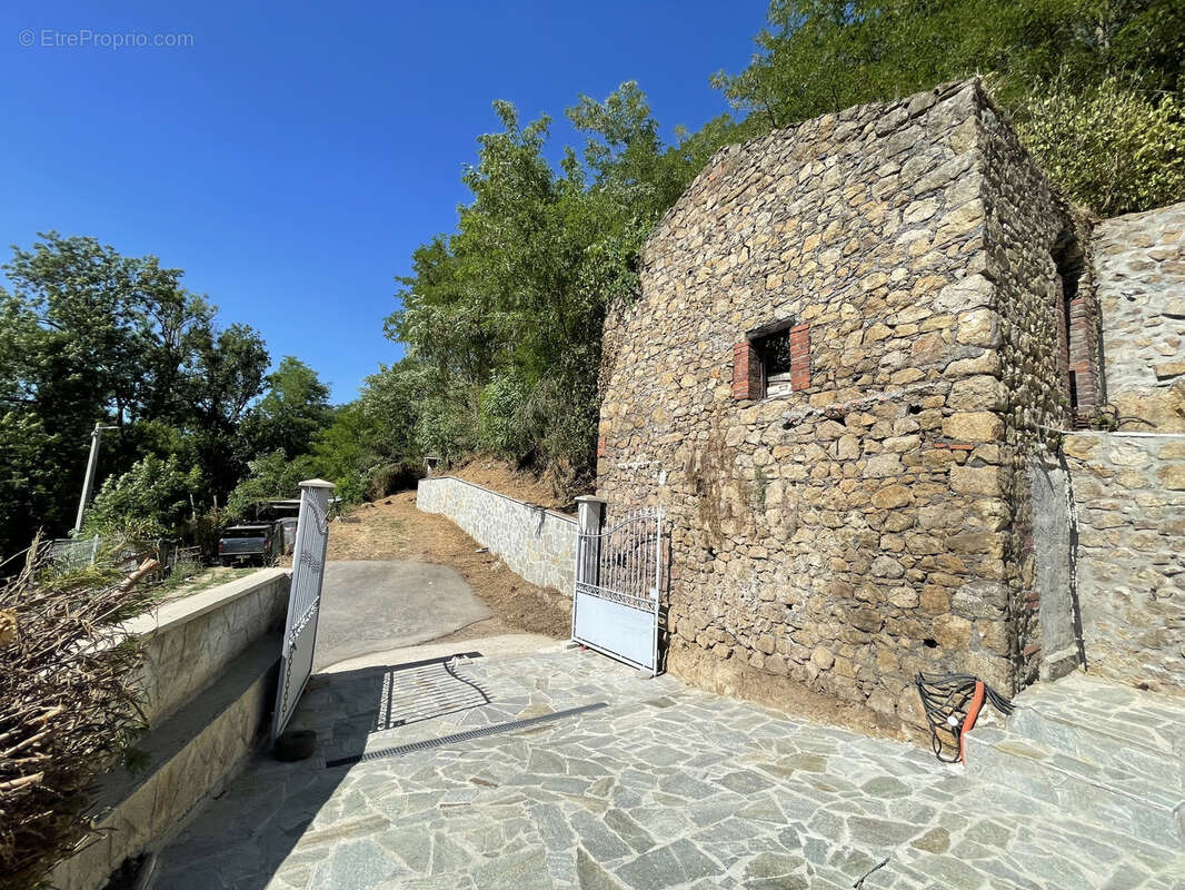Grande maison avec beaucoup de cachet - photo 4
