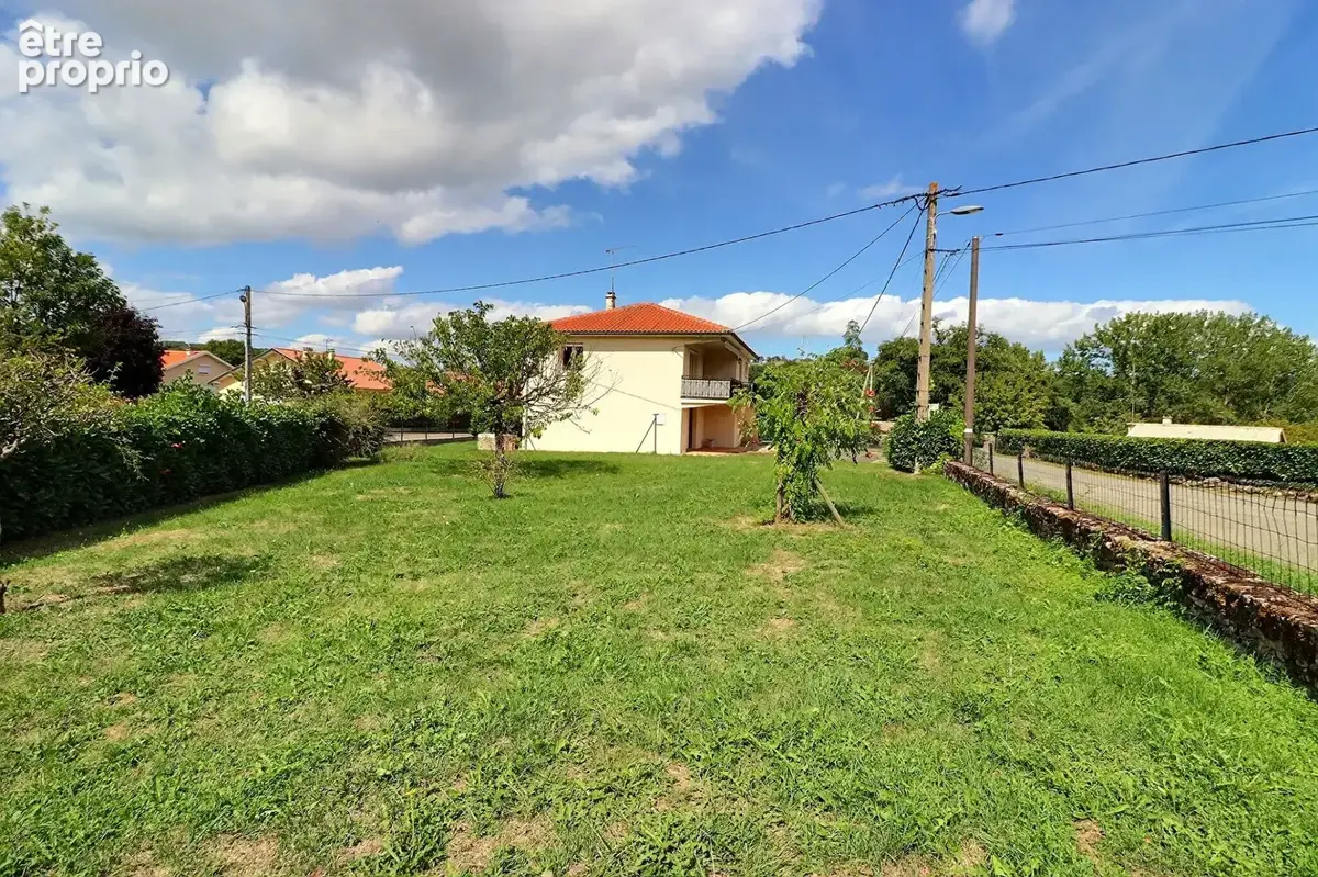 Maison à vendre à Toulonjac - 4 chambres - photo 3