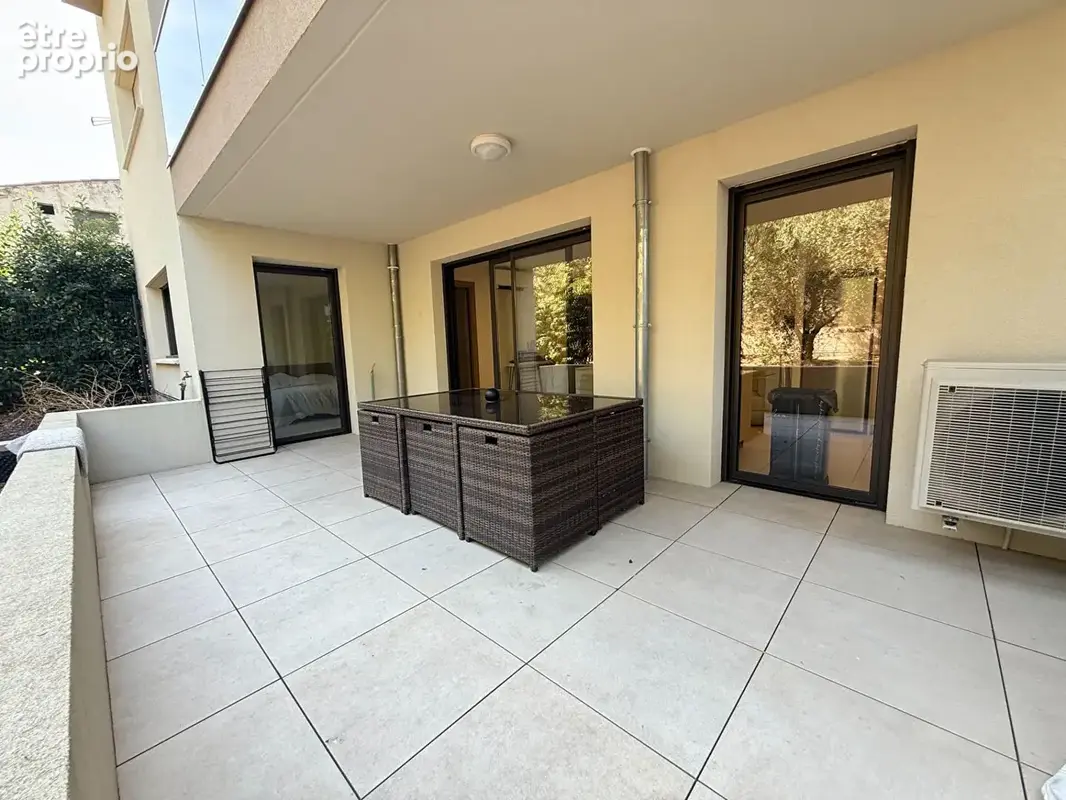 Appartement  récent  Saint Raphael 2 pièce(s) 53 m2 - photo 5