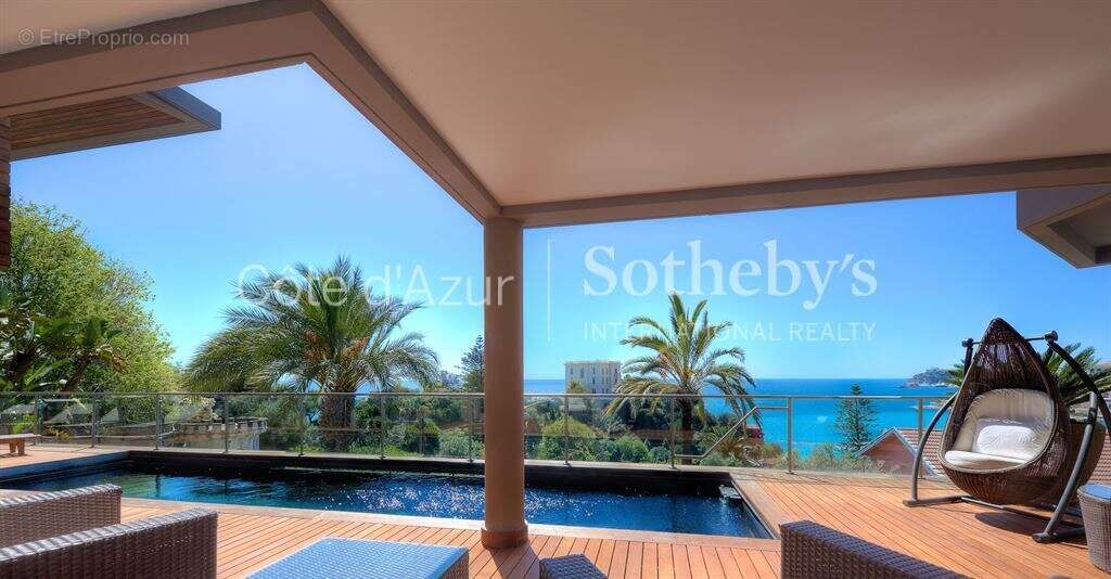 Maison à ROQUEBRUNE-CAP-MARTIN