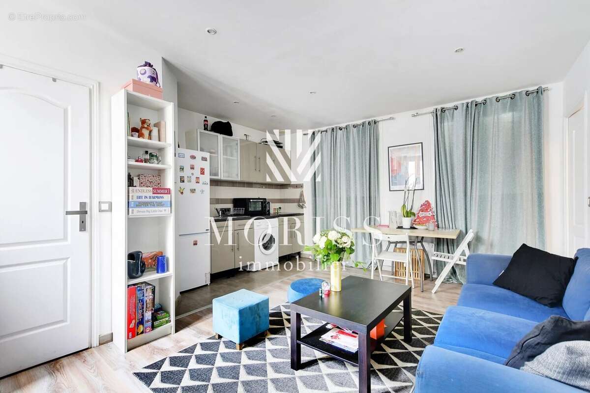 Appartement à PARIS-14E