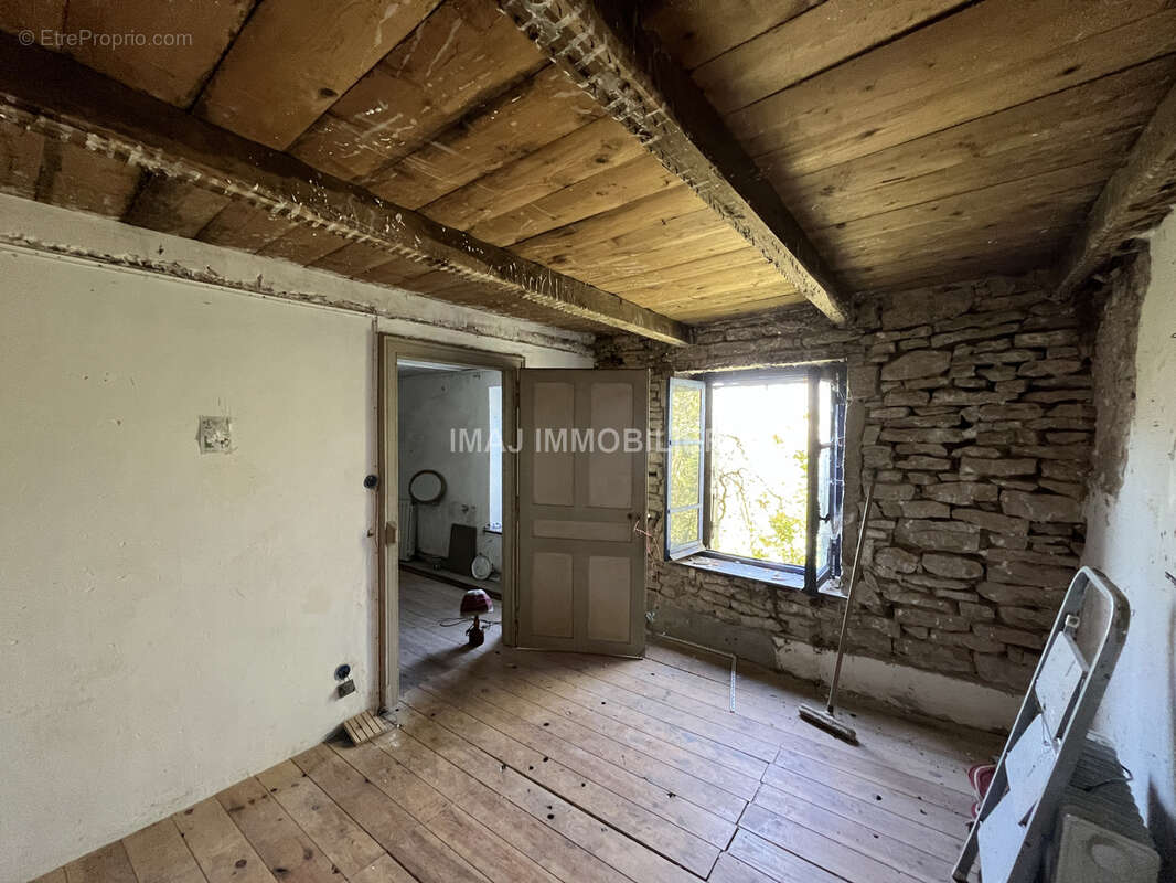 Maison à LERRAIN
