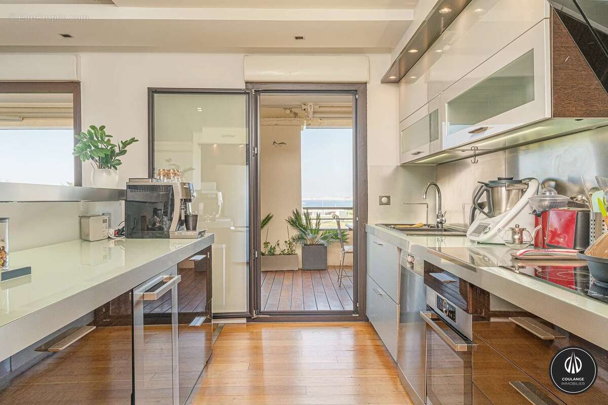 Appartement à MARSEILLE-8E