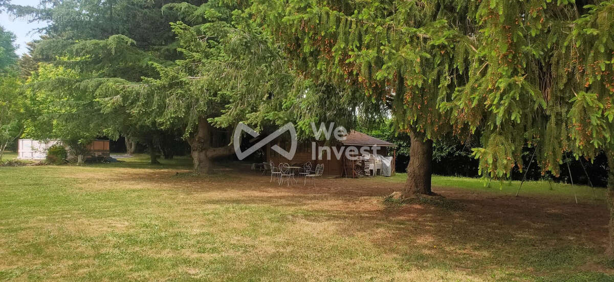 Maison 9 pièces 240 m² à vendre à Saint-Mars-D'outille (72220) - photo 8
