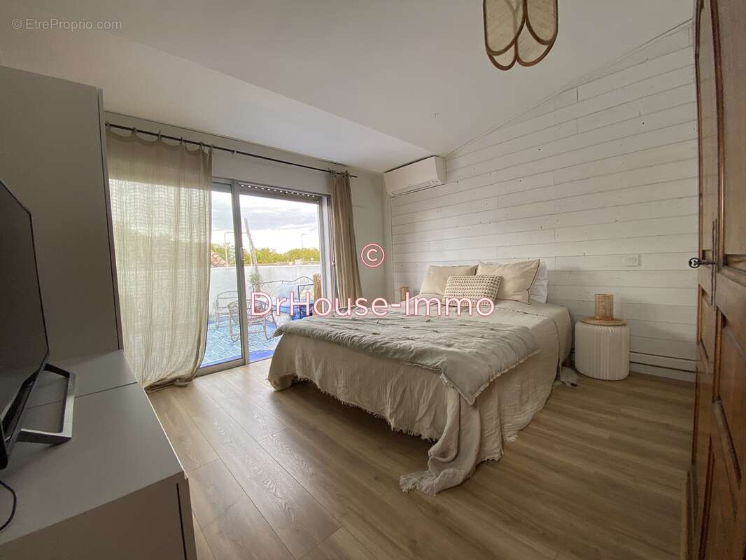 Appartement à AIGUES-MORTES