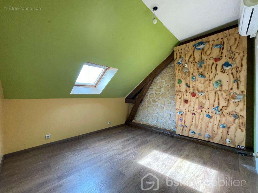 Maison d'habitation avec terrains constructibles - photo 10