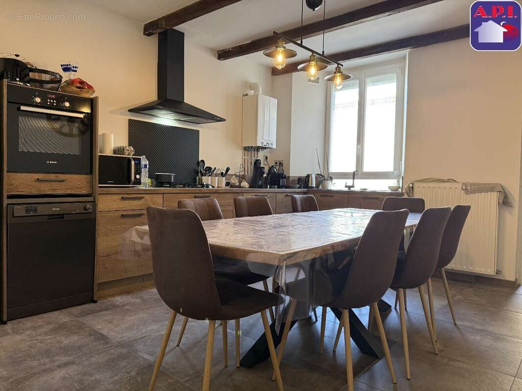 Maison 121 m² à Foix  - photo 3