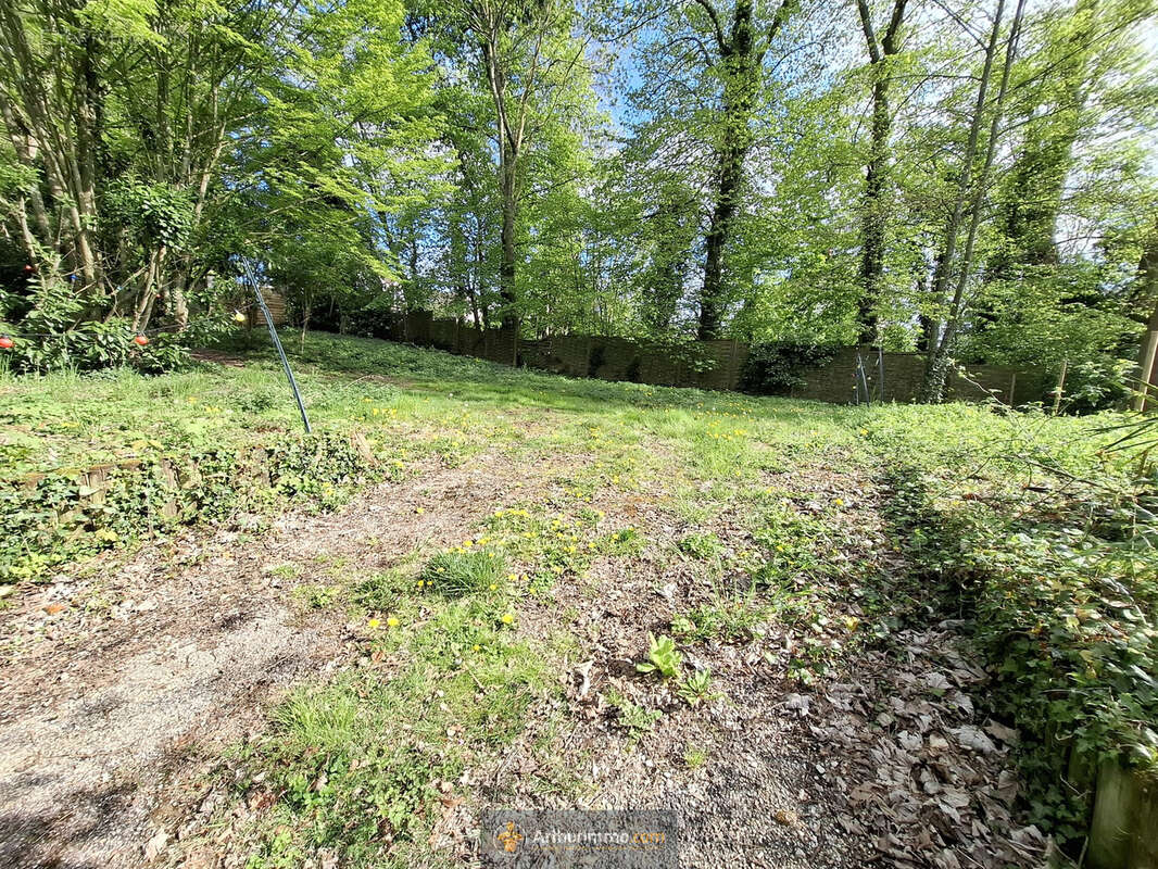 Terrain à COULOMMIERS