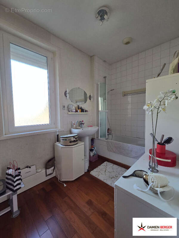 Maison à LA ROCHELLE