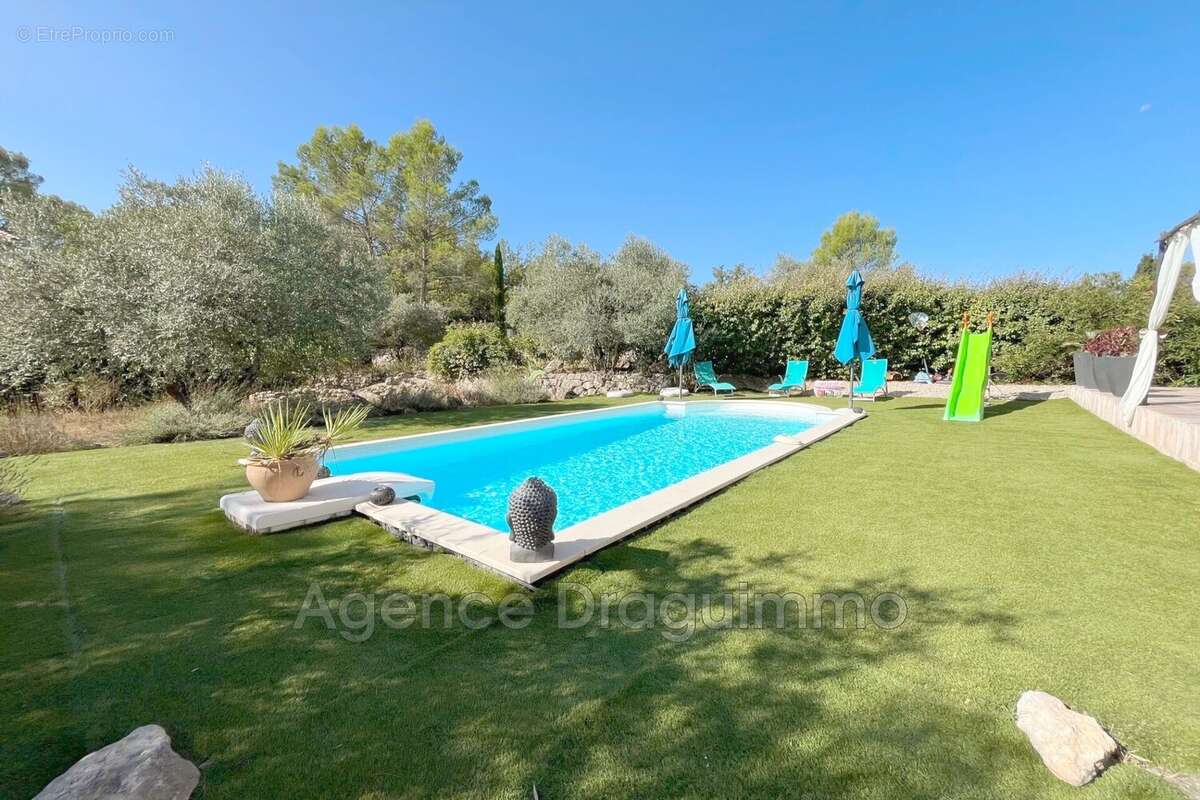 Maison à DRAGUIGNAN