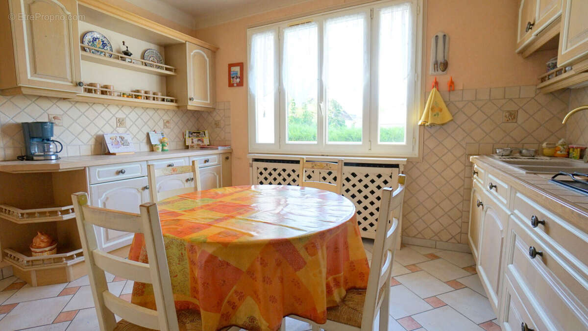 Maison à GUERVILLE