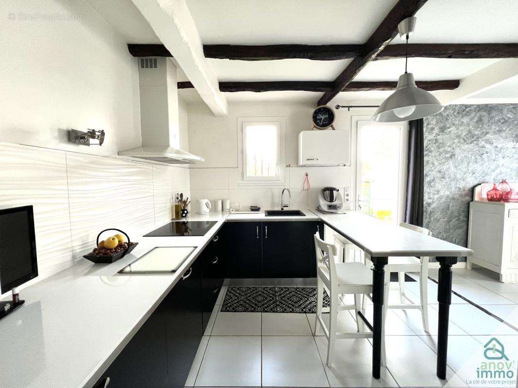 Maison à SAINT-JULIEN-L&#039;ARS