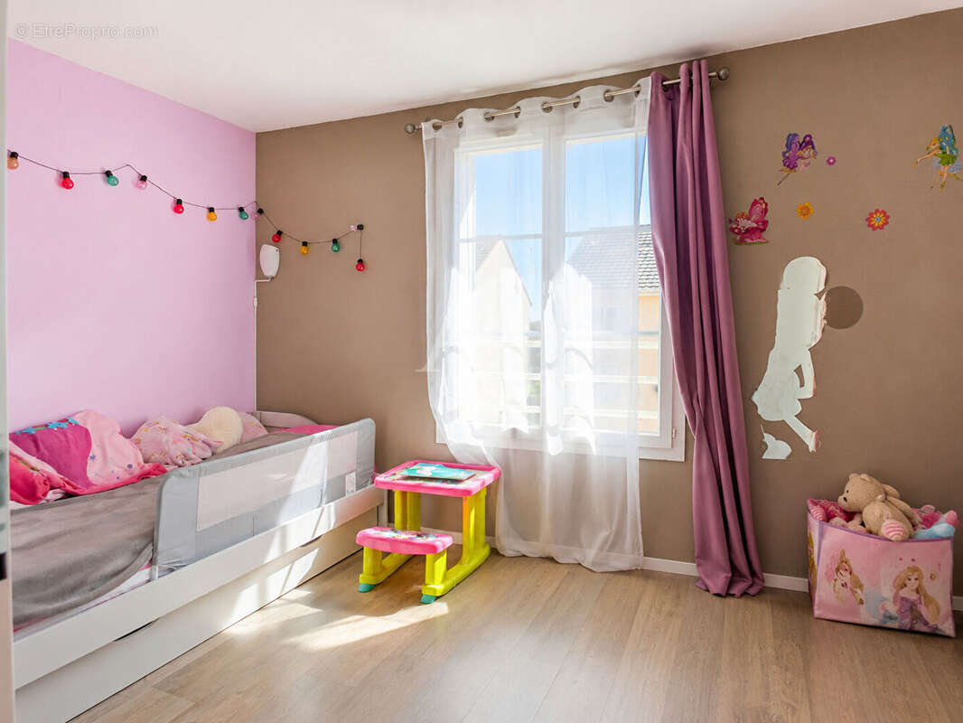 Maison Gagny 4 pièce(s) 78 m2 - photo 5