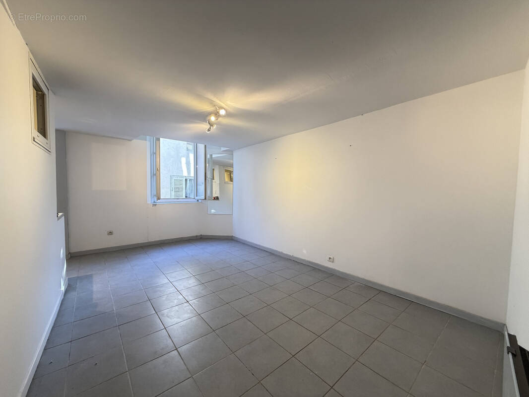 Appartement à BARJOLS