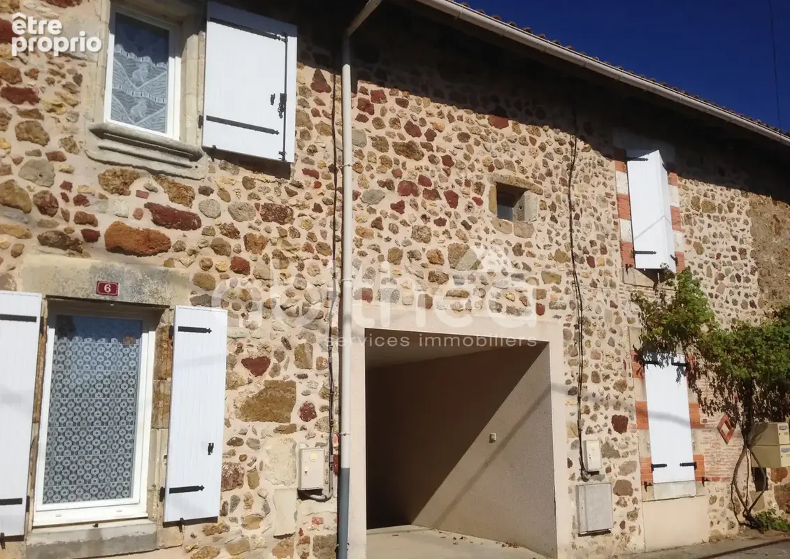 Maison à MAZIERES