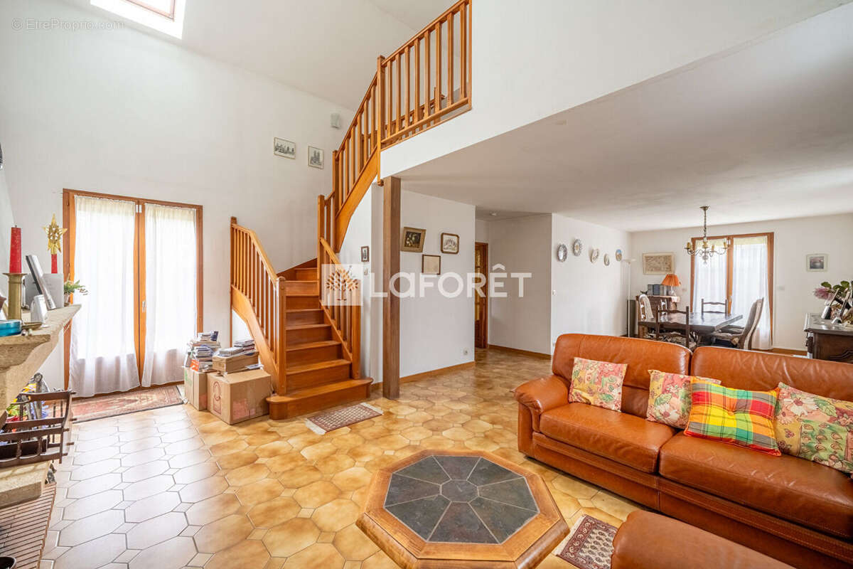 Maison à CONFLANS-SAINTE-HONORINE