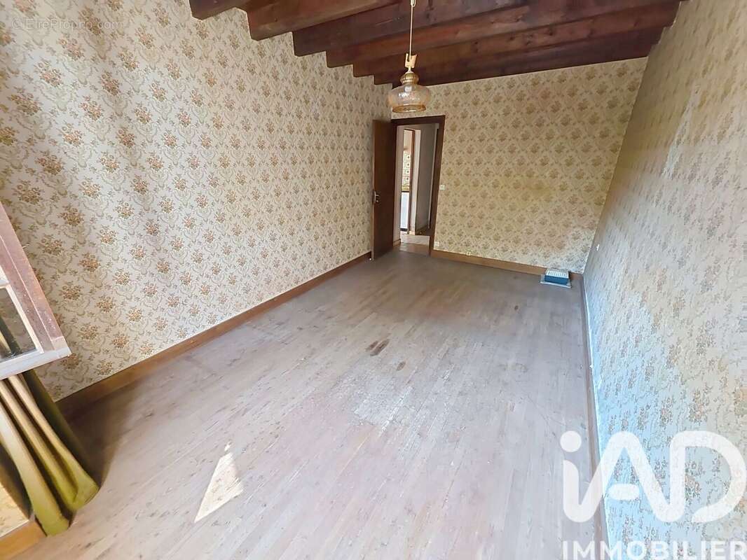 Photo 8 - Maison à ROUMAZIERES-LOUBERT