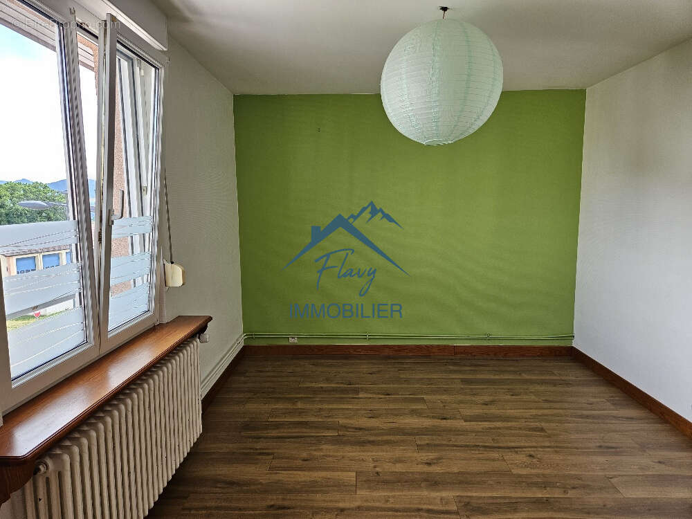 Appartement à BRUYERES