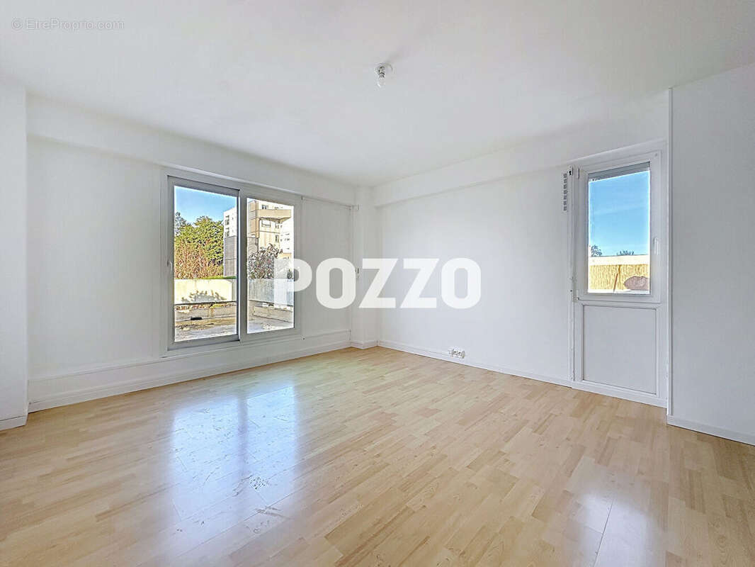 Appartement à HEROUVILLE-SAINT-CLAIR