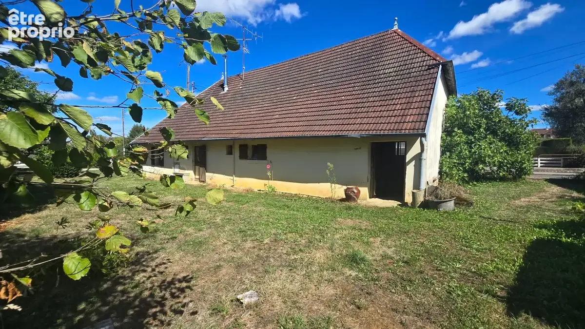 Maison 3 pièces 66 m² à vendre à Mont-Sous-Vaudrey (39380) - photo 2