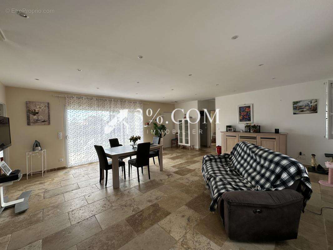 Maison plain pied de 2019, 3 chambres et garage - photo 3