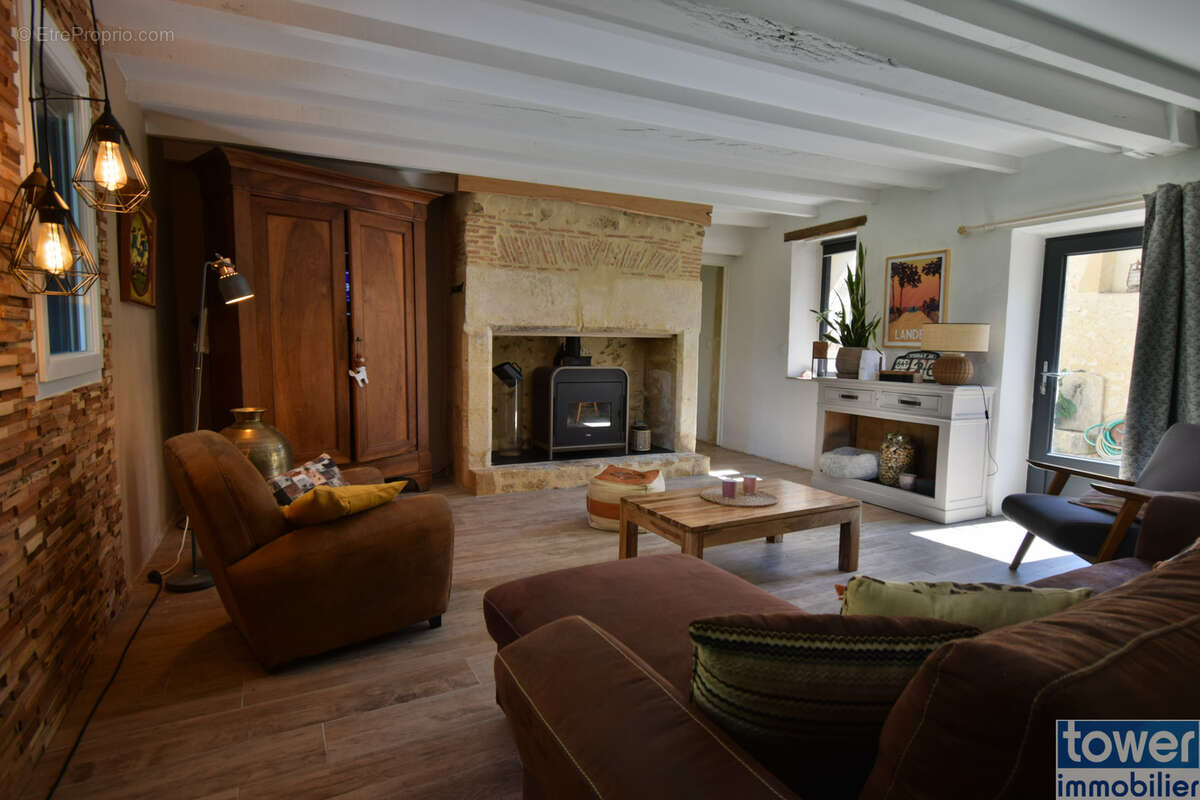 Proche Bergerac, Maison de charme rénovée de 125m2 avec piscine - photo 8